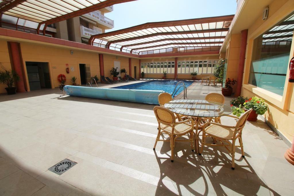 Atico Deluxe Entre Centro Y Playa Salinas Con Terraza, Wifi, Piscina Climatizada, Gym, Sauna Y Garaje -Smart Tv Roquetas de Mar Bagian luar foto